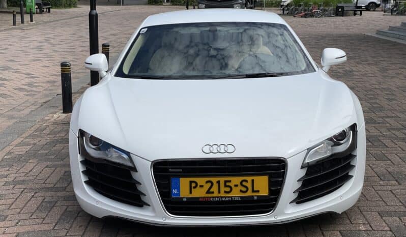 Audi R8 4.2 V8 FSI vol