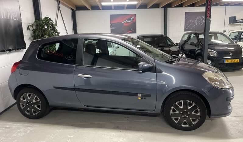 Renault Clio 1.4 vol