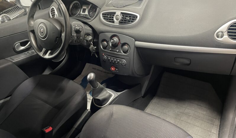 Renault Clio 1.4 vol