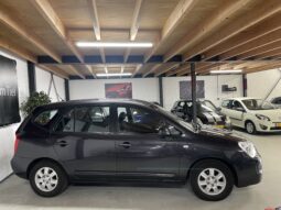 Kia Carens 2.0 CVVT vol