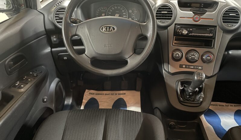 Kia Carens 2.0 CVVT vol